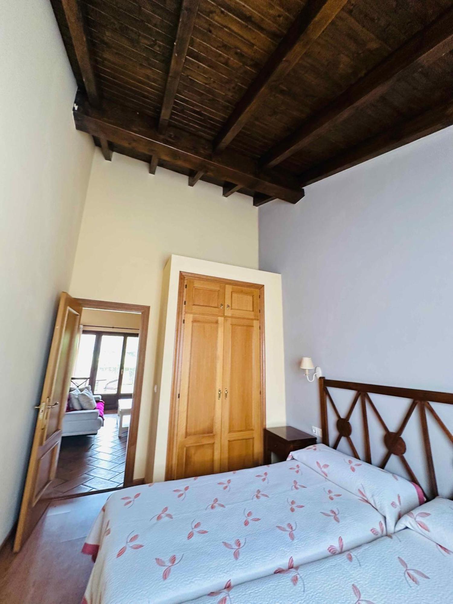 Apartamentos Rurales La Carbayala Oviñana Esterno foto