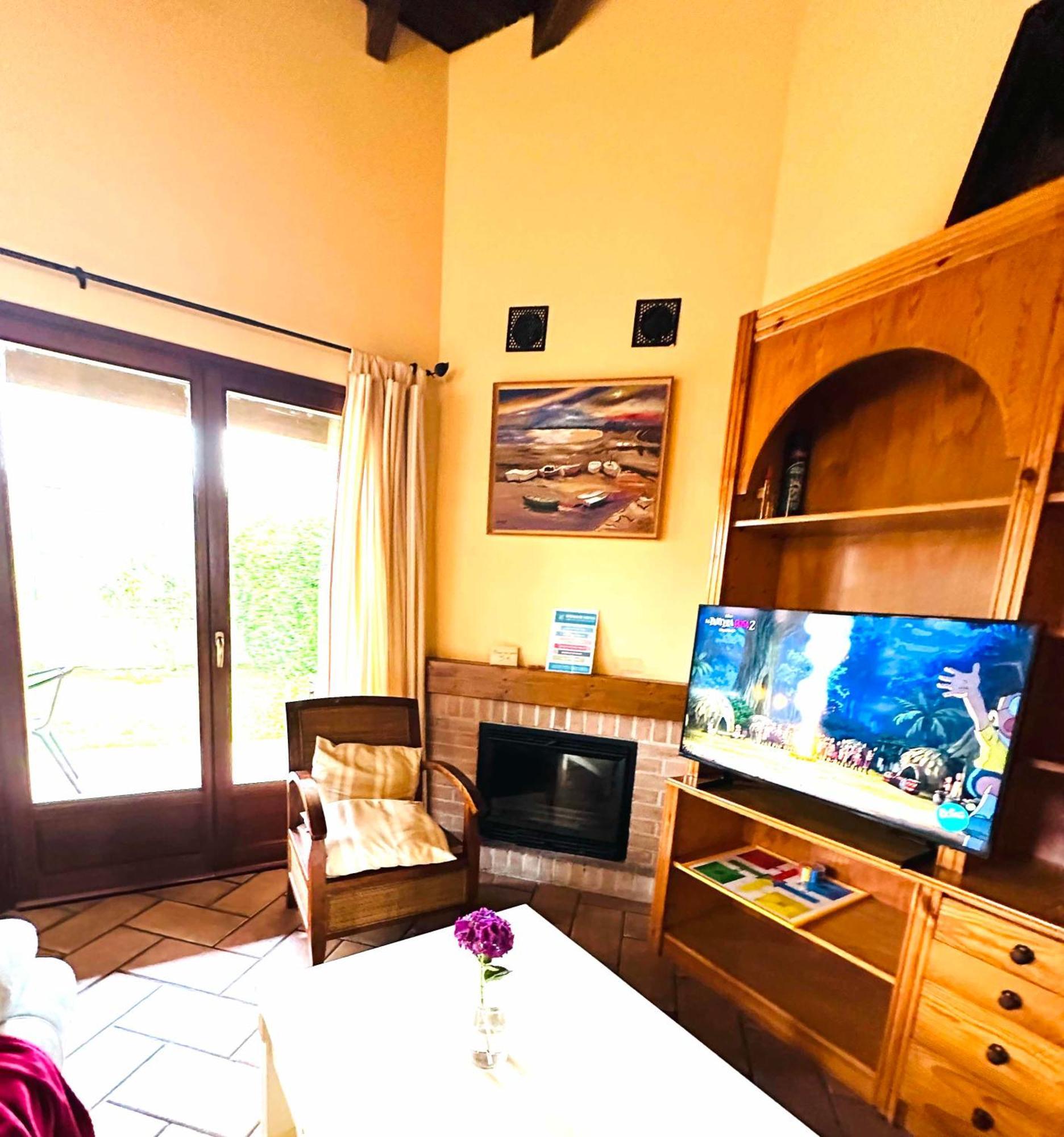 Apartamentos Rurales La Carbayala Oviñana Esterno foto