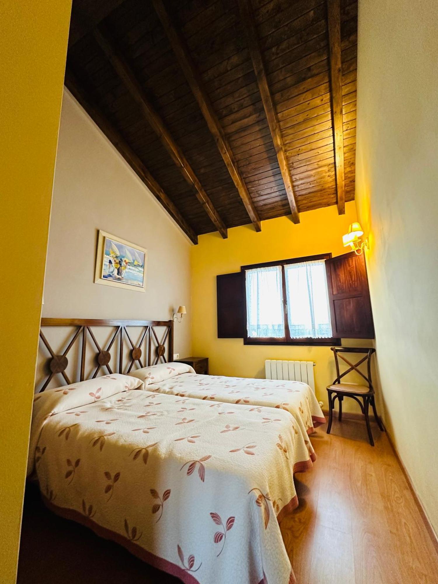 Apartamentos Rurales La Carbayala Oviñana Esterno foto